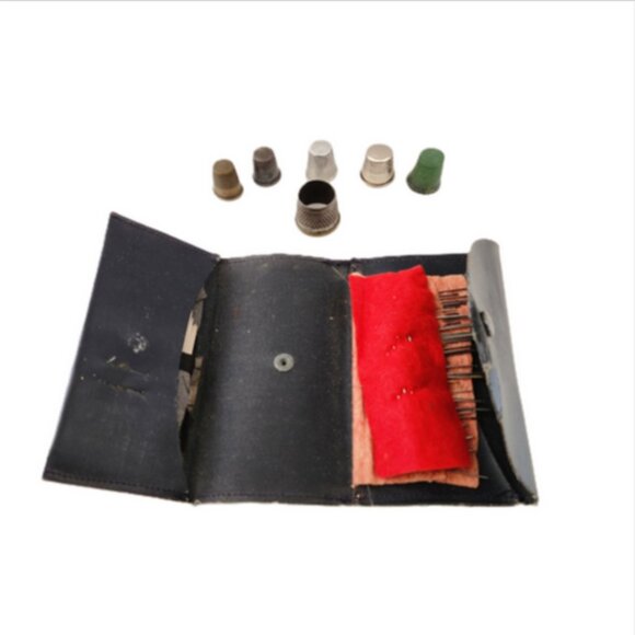 Antique Collectible Black Foldable Sewing Needle Case w/Snap Closure & Thimbles - Picture 1 of 5